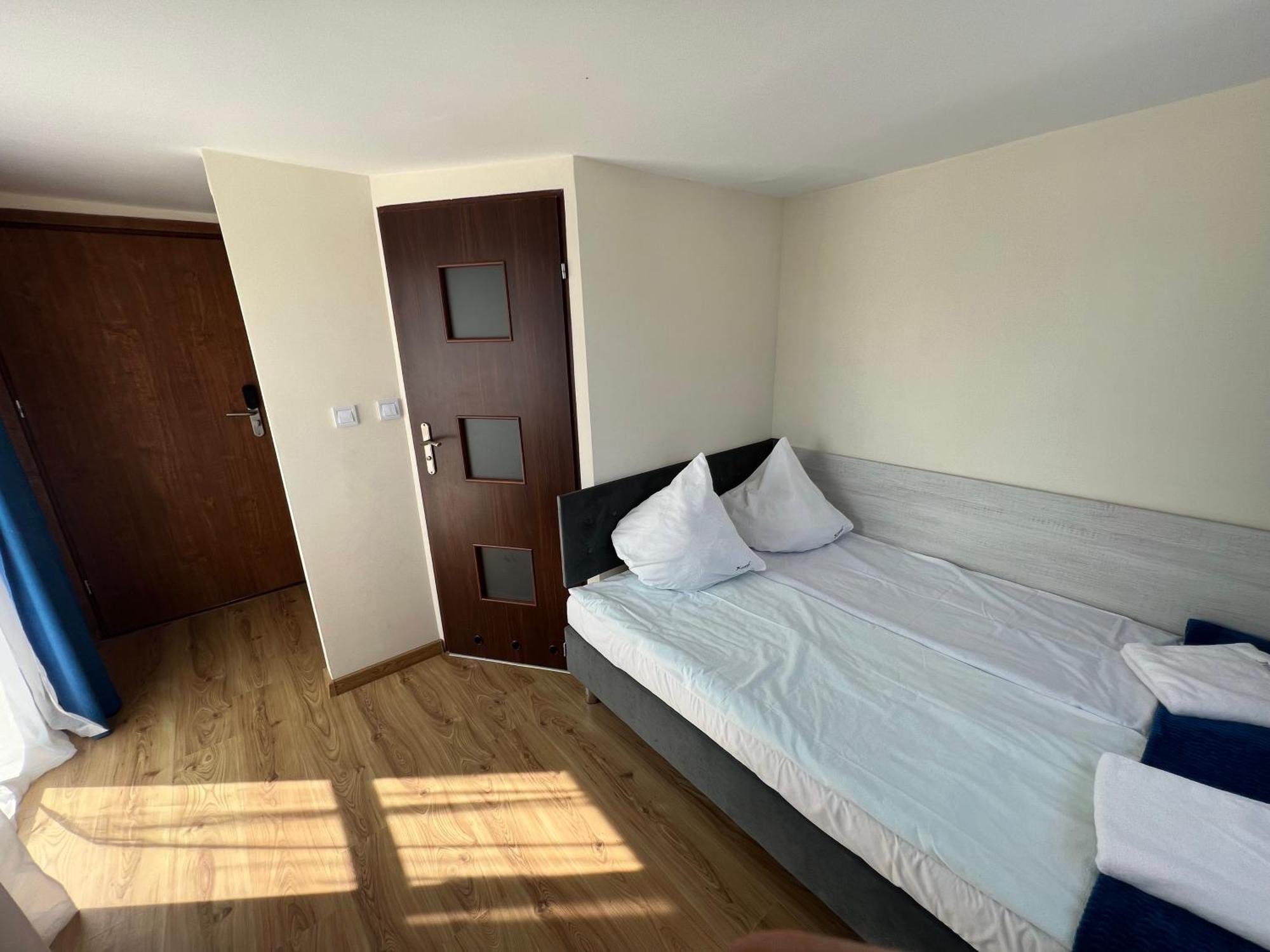 Dom Wczasowy Koral Dziwnów Extérieur photo