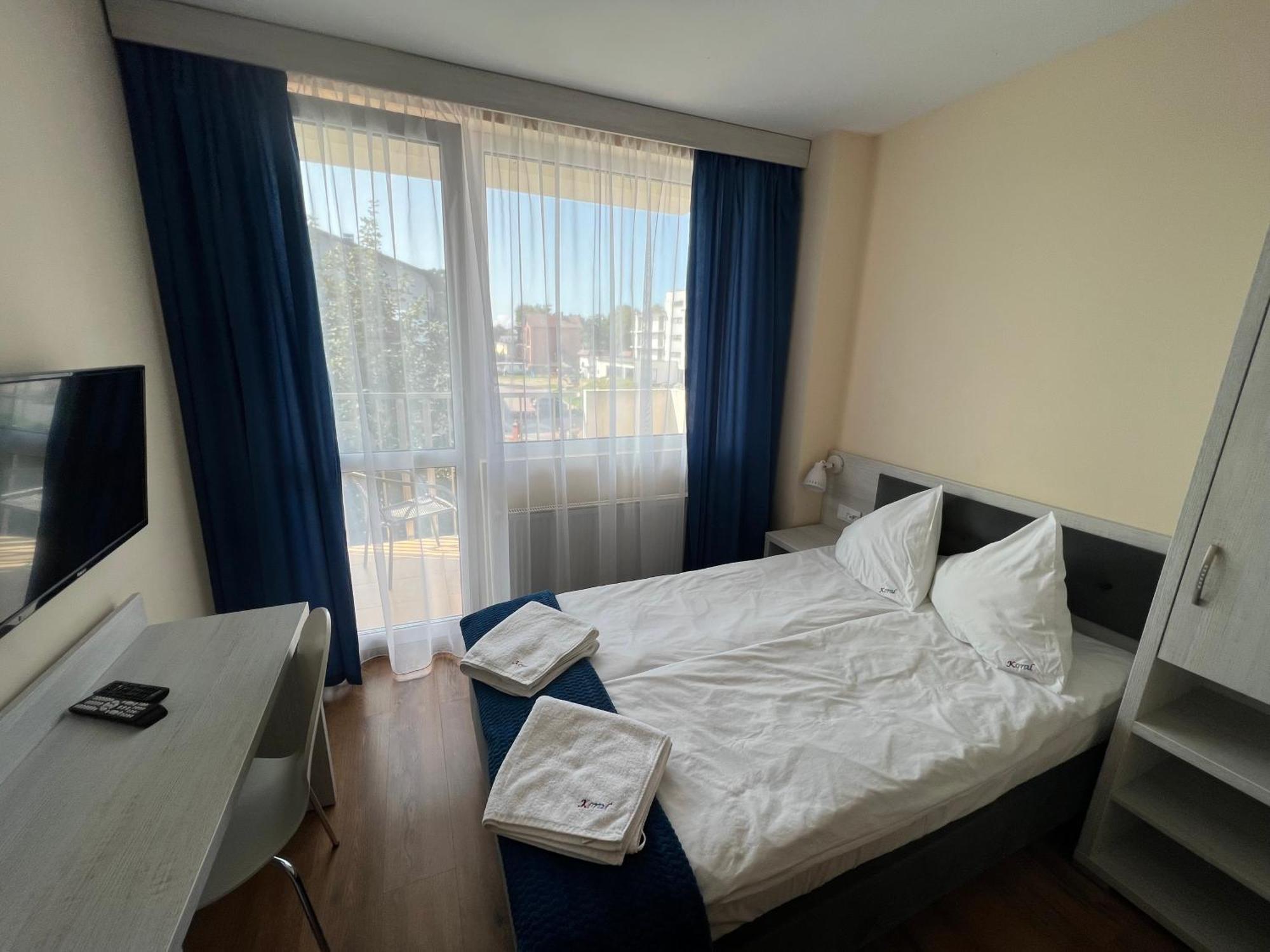 Dom Wczasowy Koral Dziwnów Extérieur photo