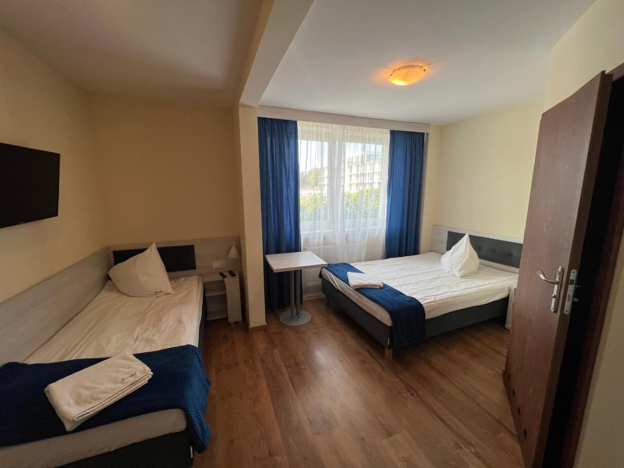 Dom Wczasowy Koral Dziwnów Extérieur photo